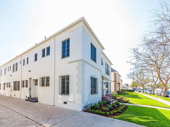 EXTERIOR DRIVEWAY