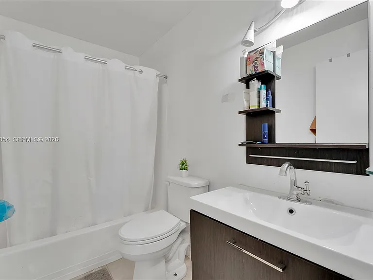 3541 NW 99th Ter #6A — Photo 12