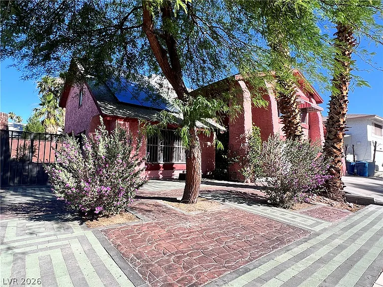 5009 Mesa View Dr — Photo 42