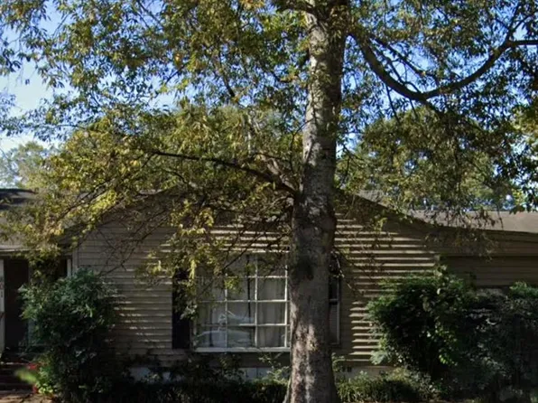 801 Main St, Tuscumbia, AL 35674