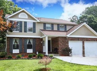 8431 Killian Ridge Ct, Charlotte, NC 28227