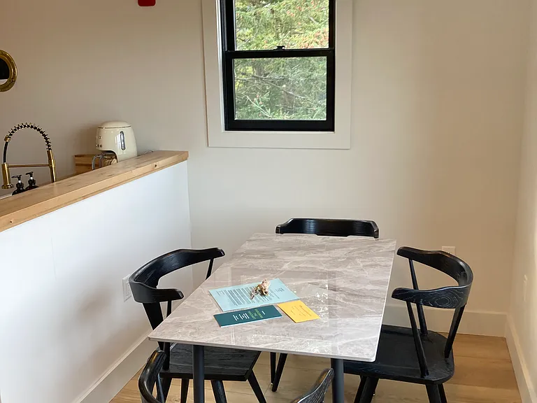 52 Main St #9 — Photo 5