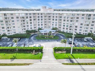 2851 S Ocean Blvd UNIT T-2, Boca Raton, FL 33434