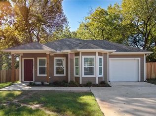 1120 E Epstein St, Sherman, TX 75090