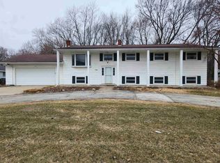 384 River Rd, Bay City, MI 48706