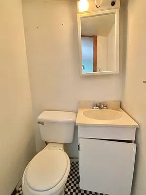 Rented by Crosstown Apartments NYC | media 39