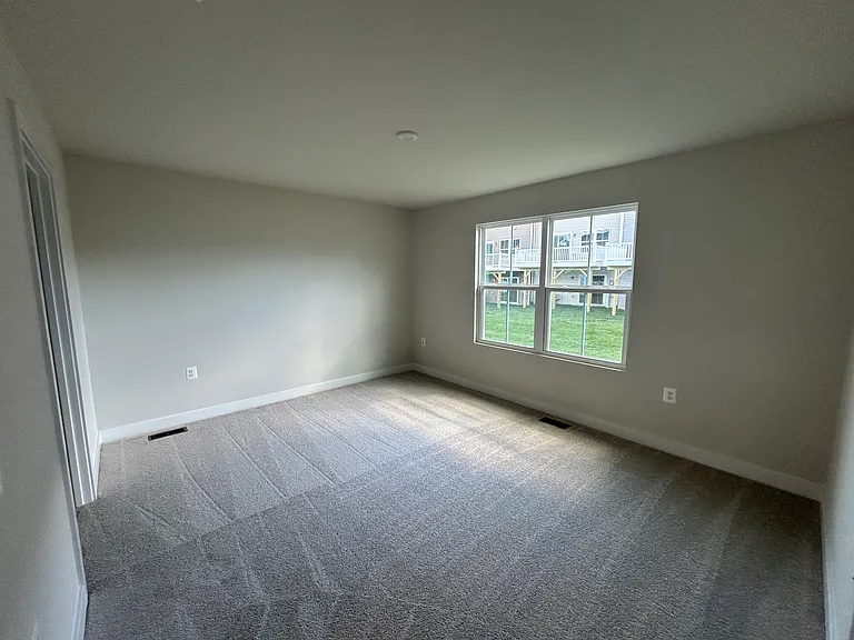 9098 Chapwith Dr — Photo 7