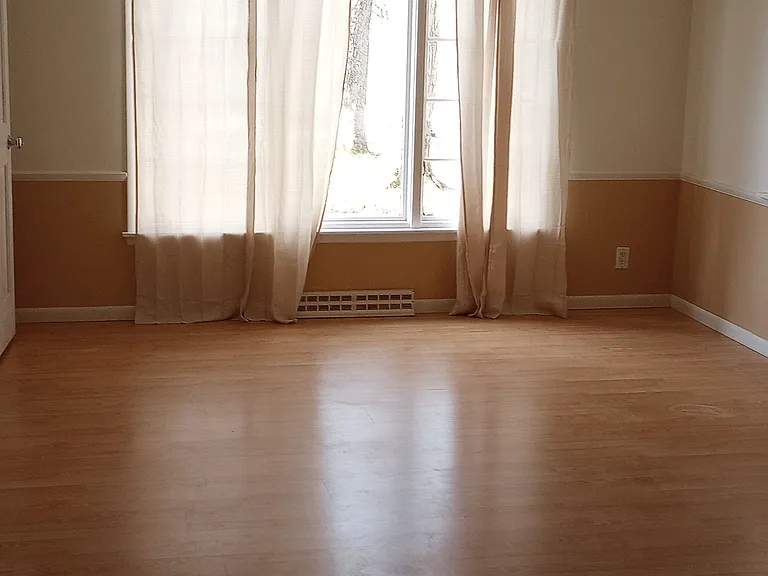 12409 Lake Street Ext — Photo 21