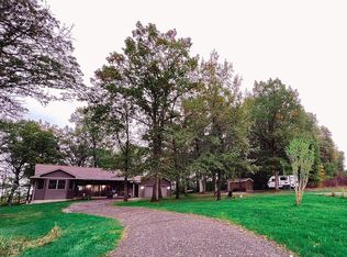 6 Lamb Ln, Seymour, IL 61875