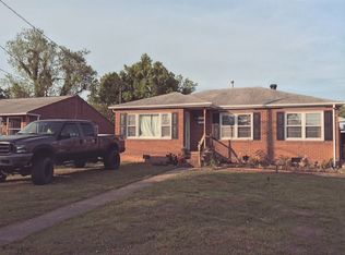 10 Reynolds Dr, Hampton, VA 23664