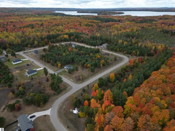 6483 Jeffrey Pl Lot 23, Grawn, MI 49637