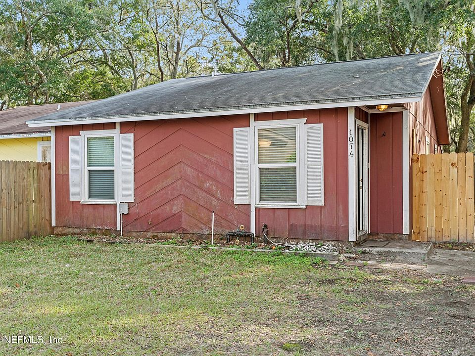 1st image of 1074 ASSISI Lane