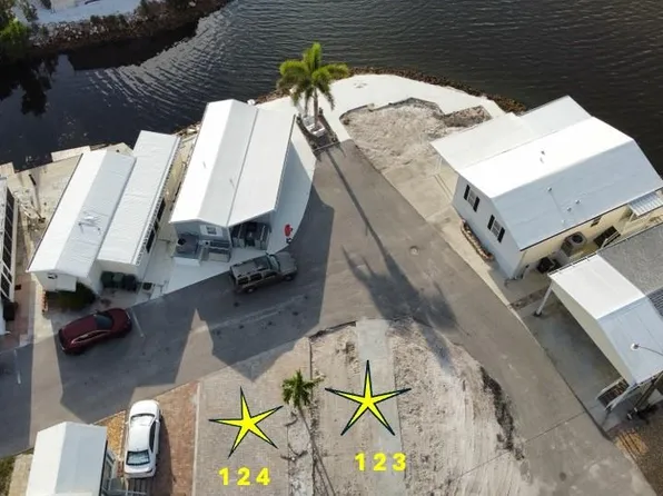 123 Bahia Dr, Palmetto, FL 34221