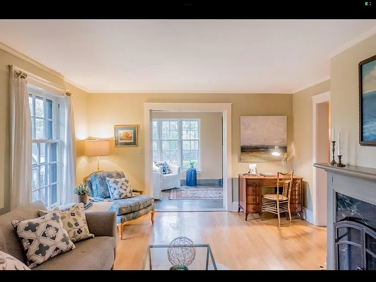 Ridgeway St — Photo 15