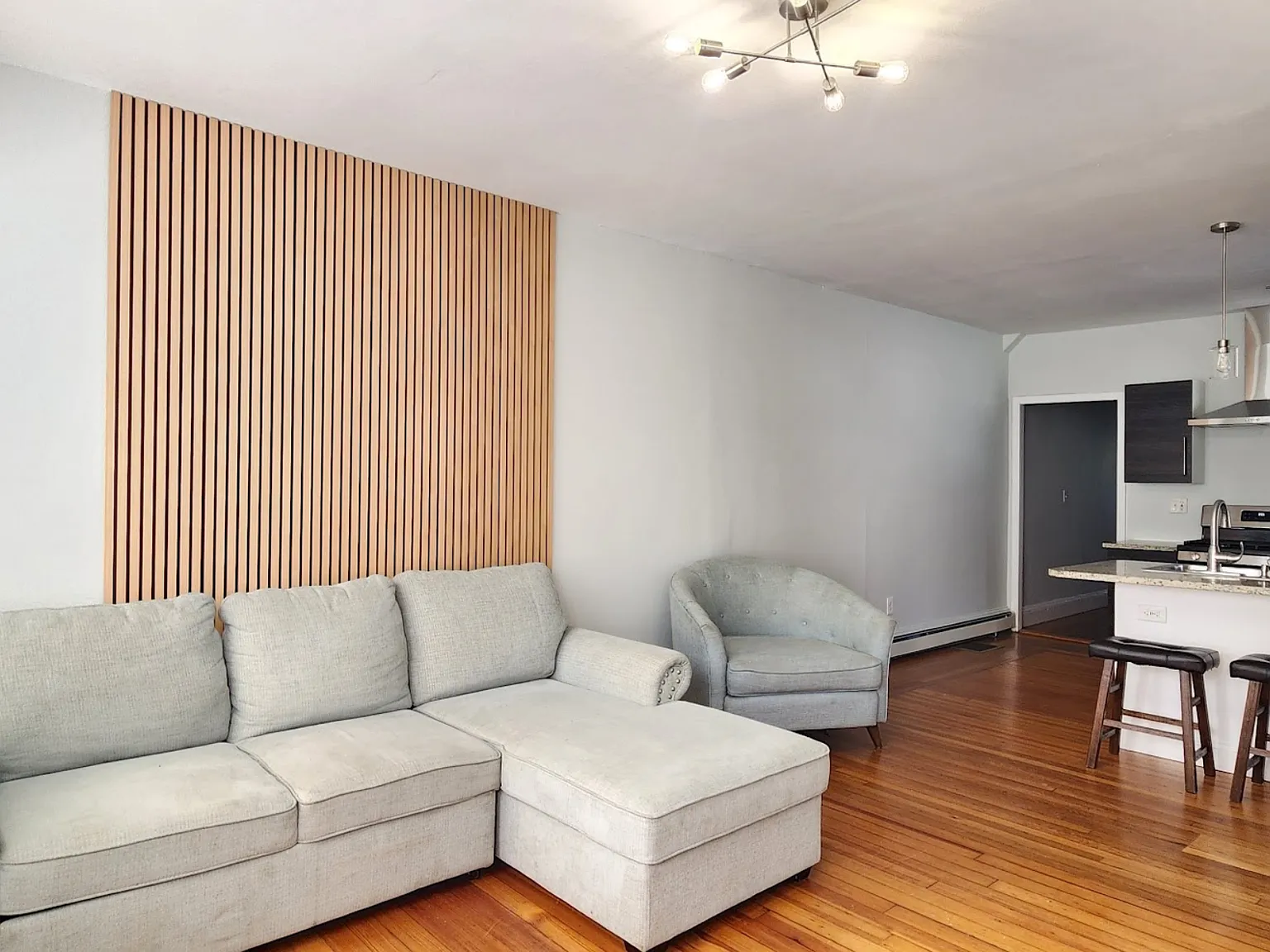 1 bed, $950 — Photo 2