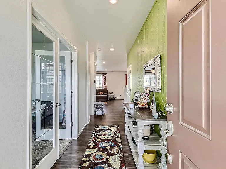 17457 Springfield Dr — Photo 4