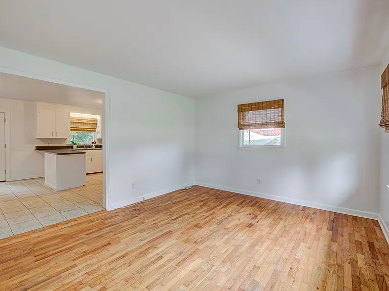 5422 Ridgewood Heights Dr — Photo 4