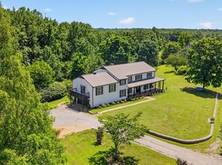 7255 Hall Rd, Greenbrier, TN 37073