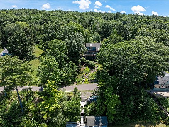 4th image of 12182 E Lake Rd