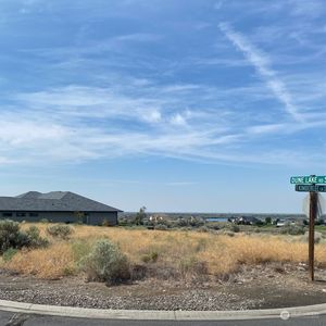 8142 Dune Lake Road SE, Moses Lake, WA, 98837