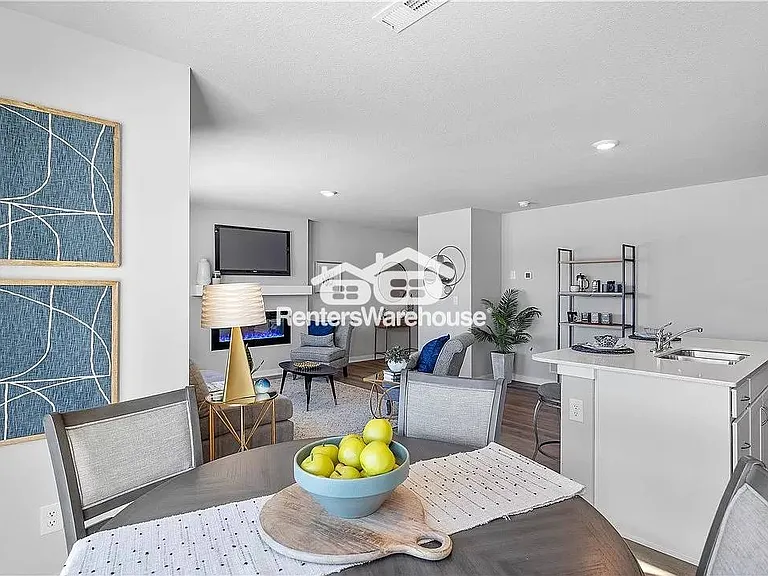 2124 Bugge Dr — Photo 8
