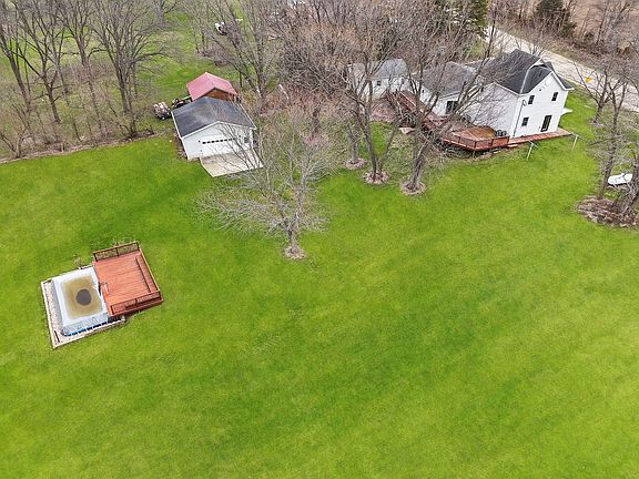4th image of 2472 W Red Oak Rd