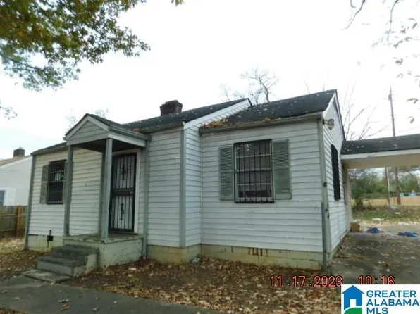 700 24th St SW, Birmingham, AL 35211