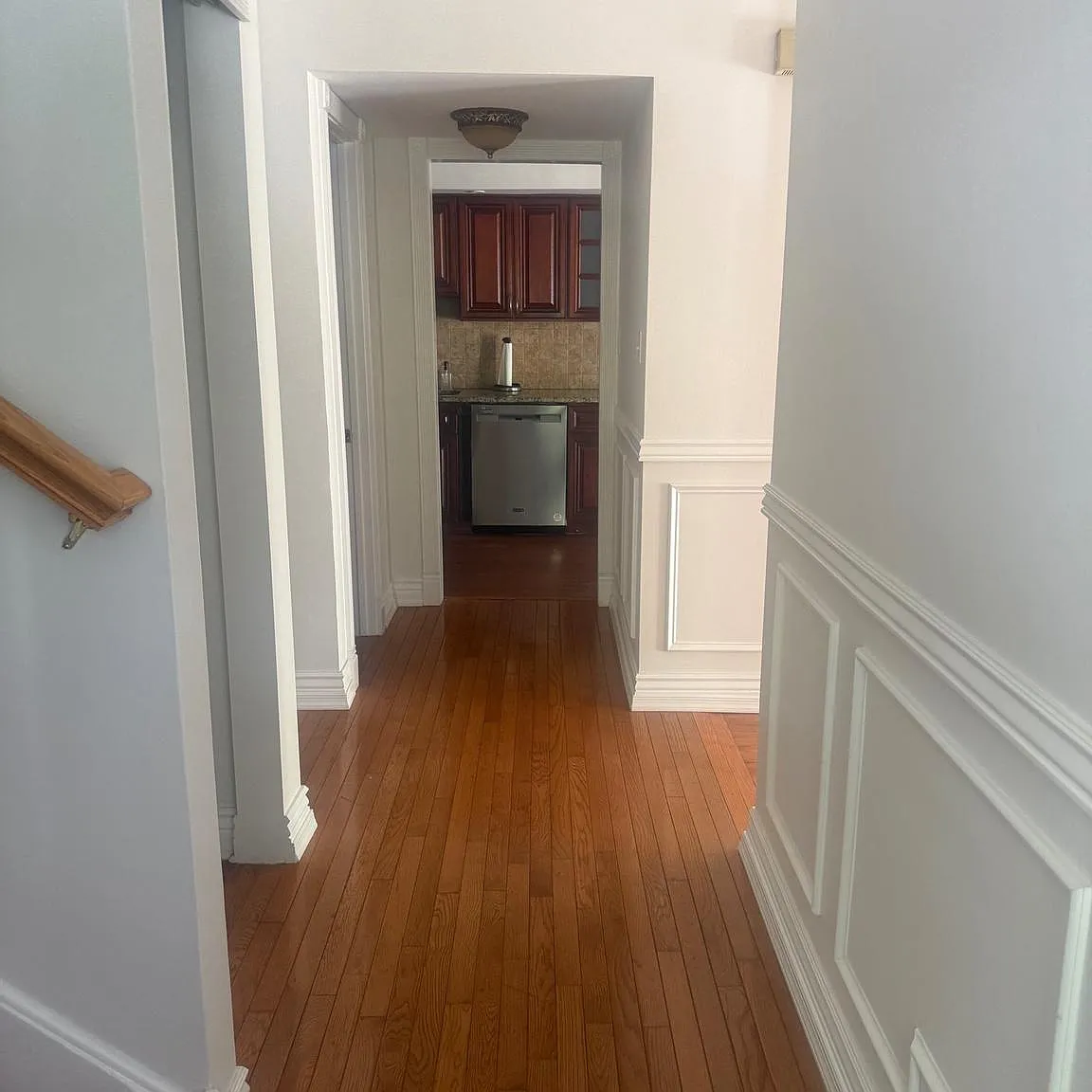 3 bed, 4.0 bath, 1388 sqft, $3,400 — Photo 3