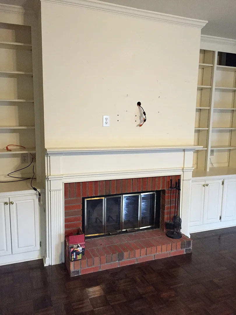 Residential Home on East University Drive!! — Photo 3