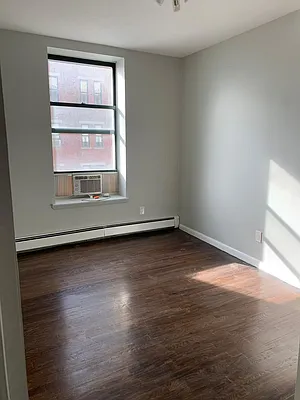 Rented by Heritage Realty LLC | media 34