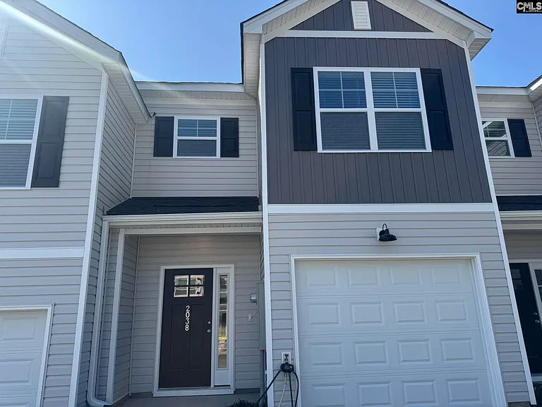 2038 Armada Rd — Photo 1