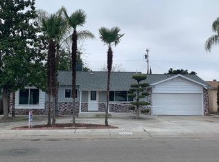 41517 David Rd, Orosi, CA 93647