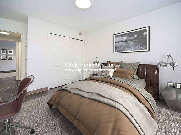 2nd image of 5 Darling St APT 7