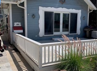 120 9th St, Manhattan Beach, CA 90266