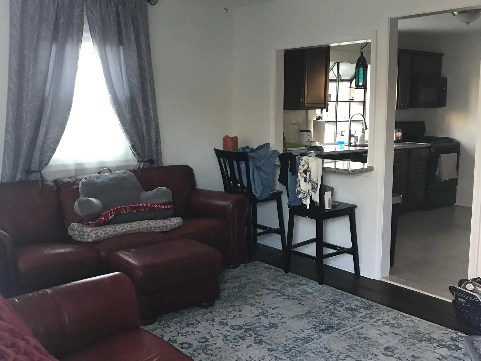 2 bed, 756 sqft, $2,095 — Photo 3