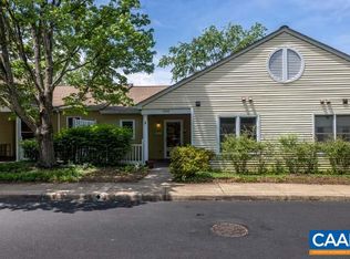 1204 Partridge Ln, Charlottesville, VA 22901