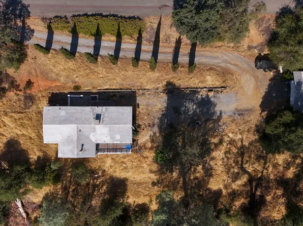 18371 View Point Dr, Anderson, CA 96007