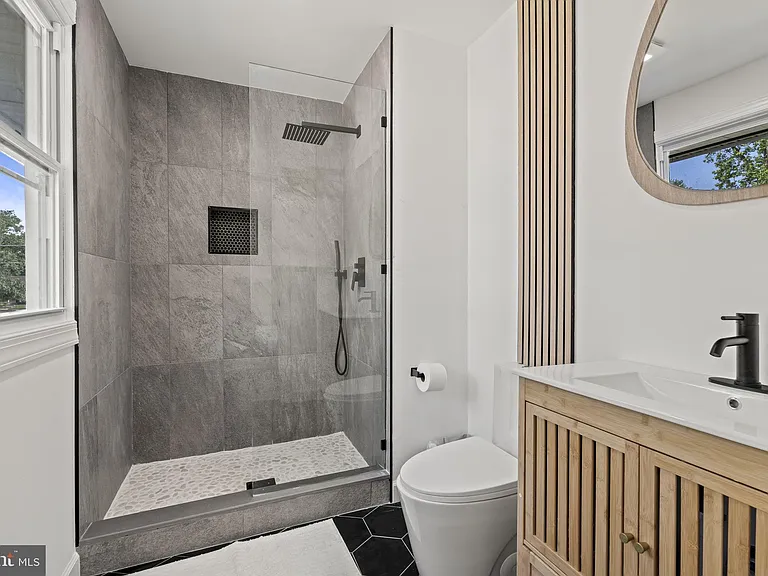 901 Russo Dr — Photo 19