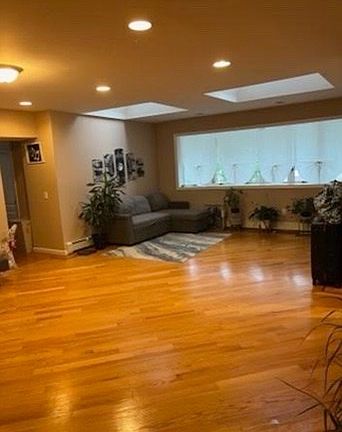 3rd image of 15 Hull Ave #1