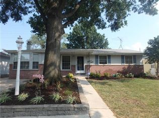 1560 Angelus Dr, Florissant, MO 63031