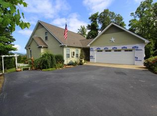 116 Mariposa Way, Franklin, NC 28734