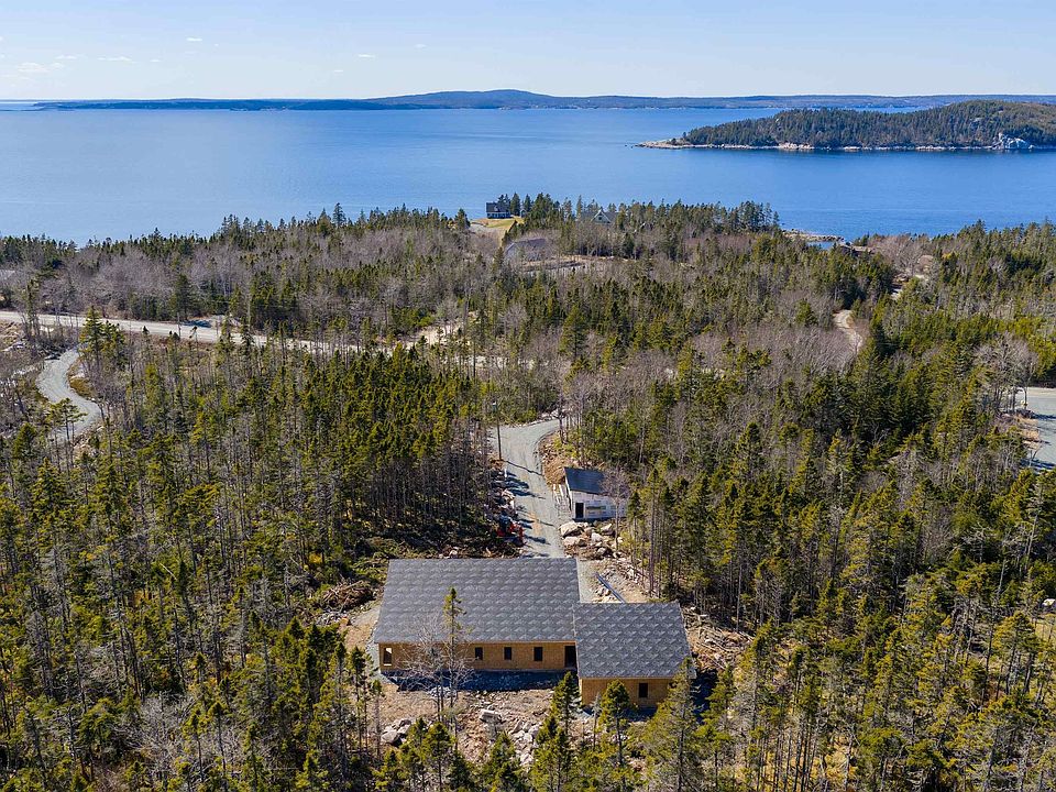 1st image of 9241 Peggys Cove Rd