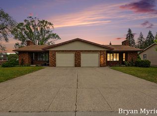 475-477 W 30th St, Holland, MI 49423