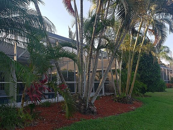 3rd image of 11869 Grand Isles Ln