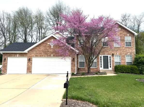 2922 14th Fairway Dr, Belleville, IL 62220