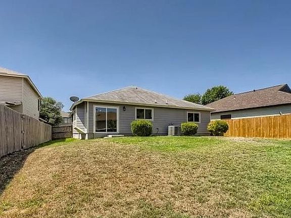2nd image of 6513 Beech Trail Dr