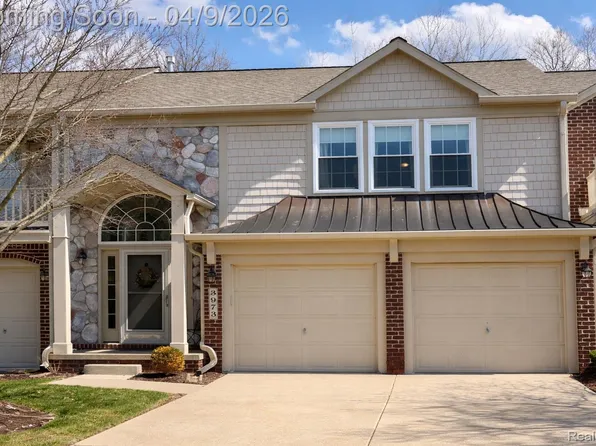 3973 Ravensfield Dr #13, Canton, MI 48188