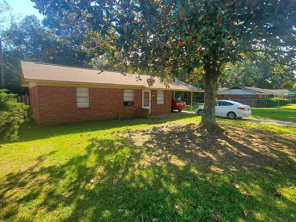 2209 Pearson Ave, Laurel, MS 39440