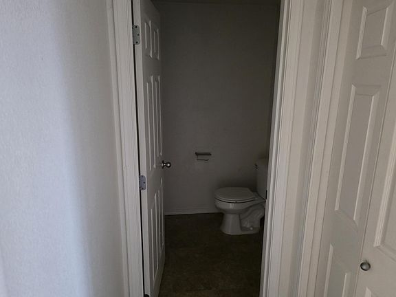 5th image of 2026 Meadowridge Ave