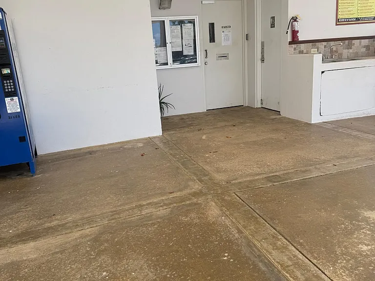 1802 Boulevard La Media #DE — Photo 16